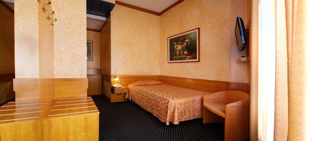 Hotel Mentana, By R Collection Hotels Milano Esterno foto